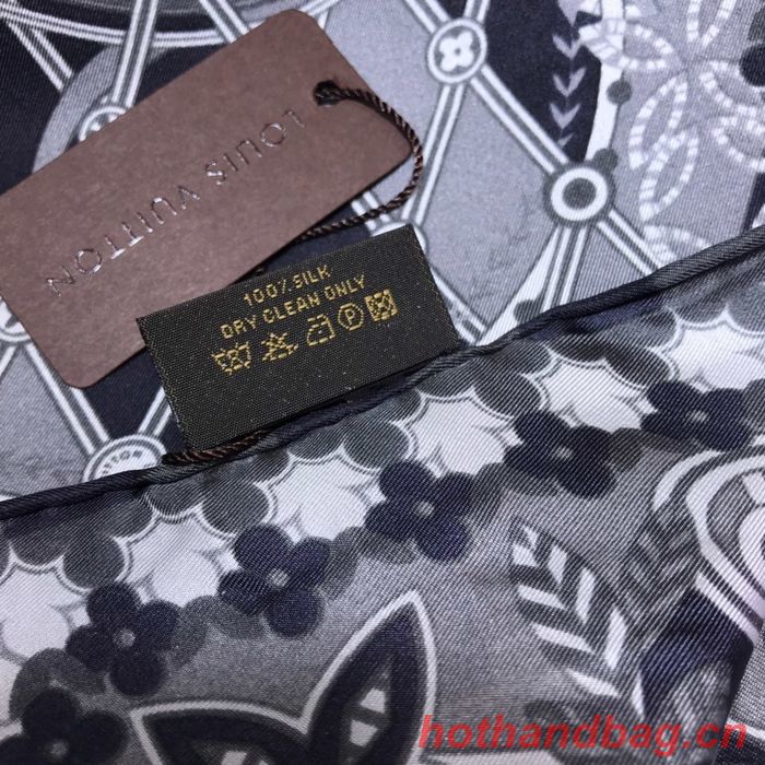 Louis Vuitton Scarf LVC00198