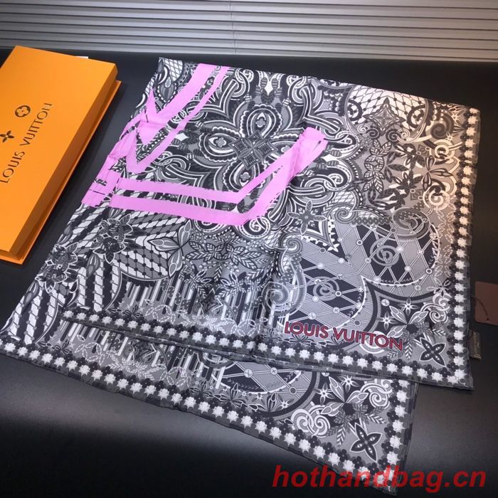 Louis Vuitton Scarf LVC00198