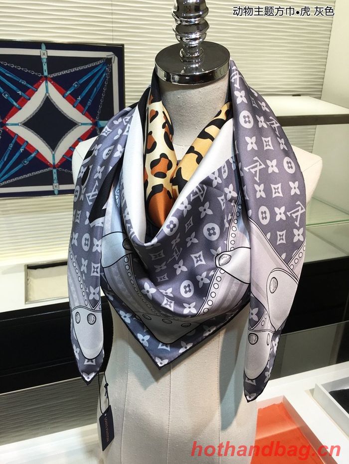 Louis Vuitton Scarf LVC00204