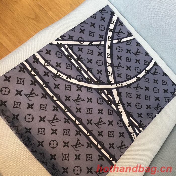 Louis Vuitton Scarf LVC00211