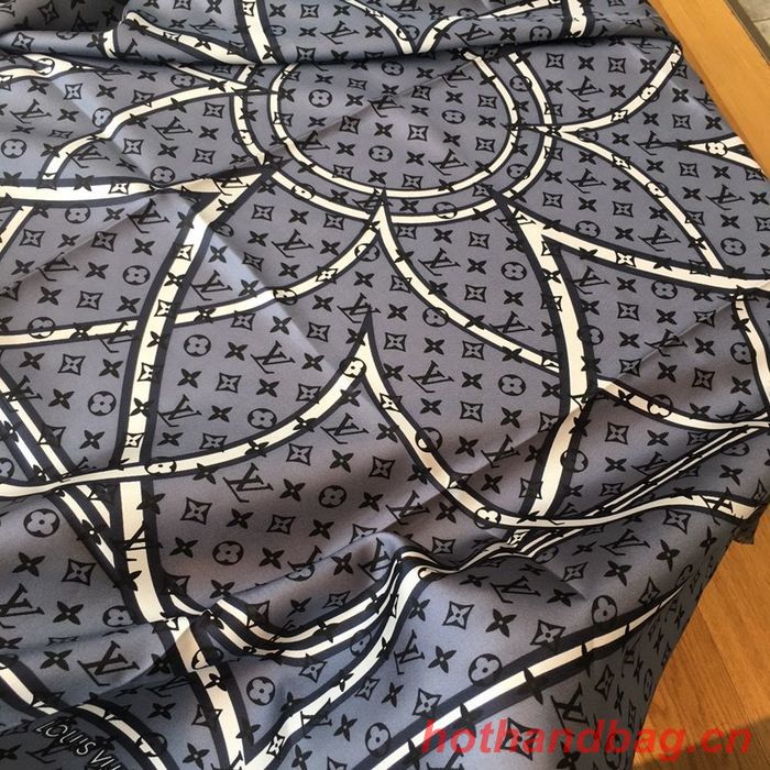 Louis Vuitton Scarf LVC00211