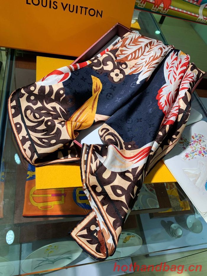 Louis Vuitton Scarf LVC00221