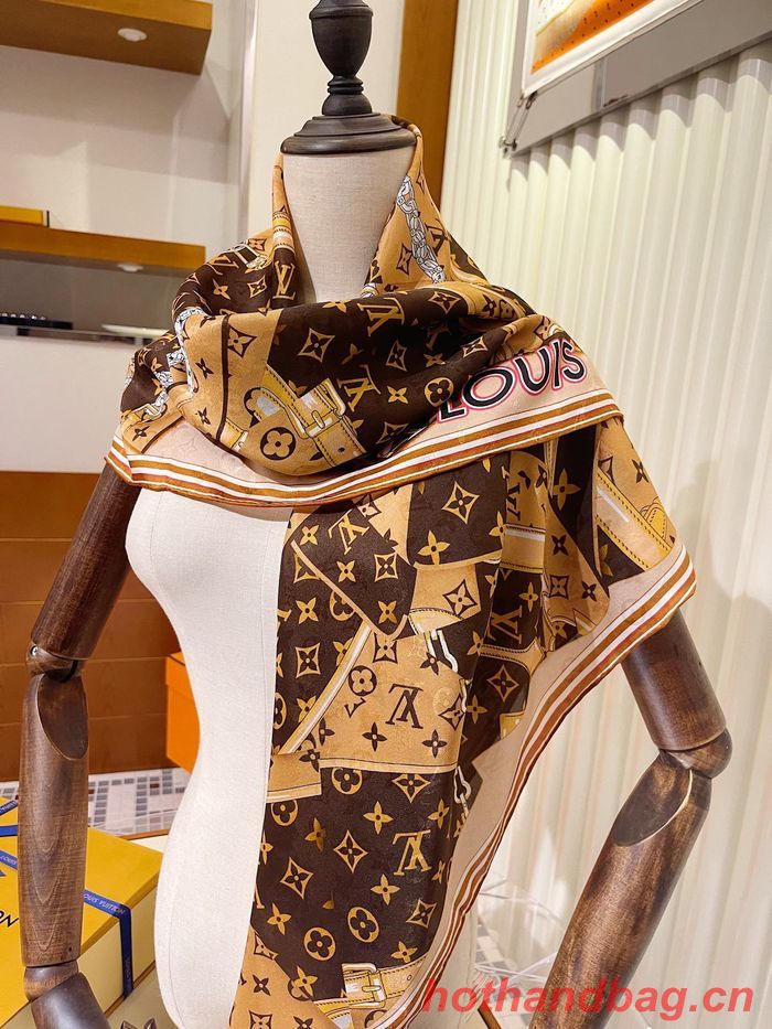 Louis Vuitton Scarf LVC00229