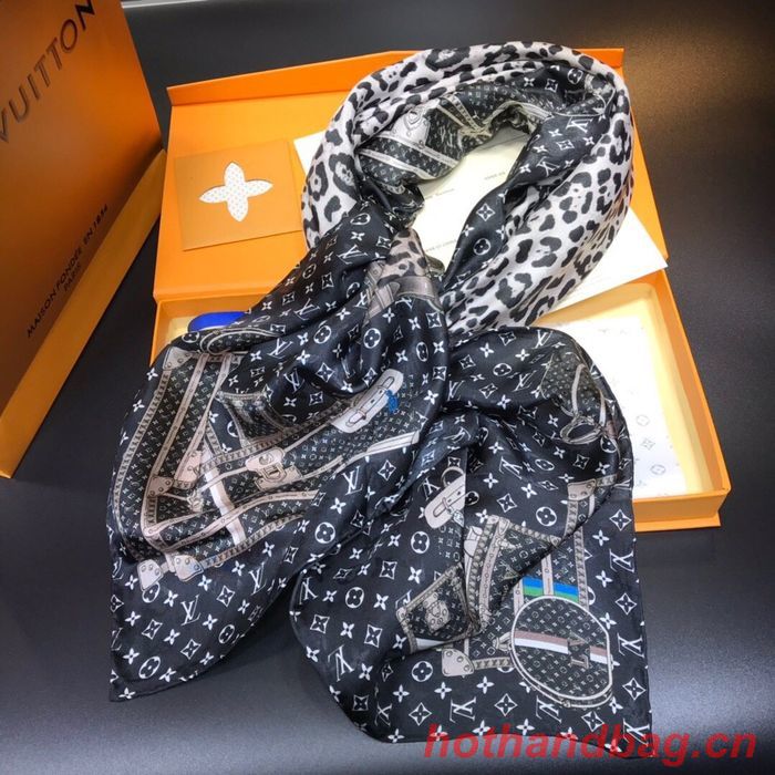 Louis Vuitton Scarf LVC00237