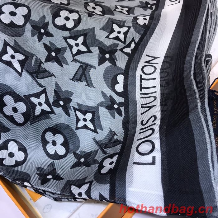 Louis Vuitton Scarf LVC00243