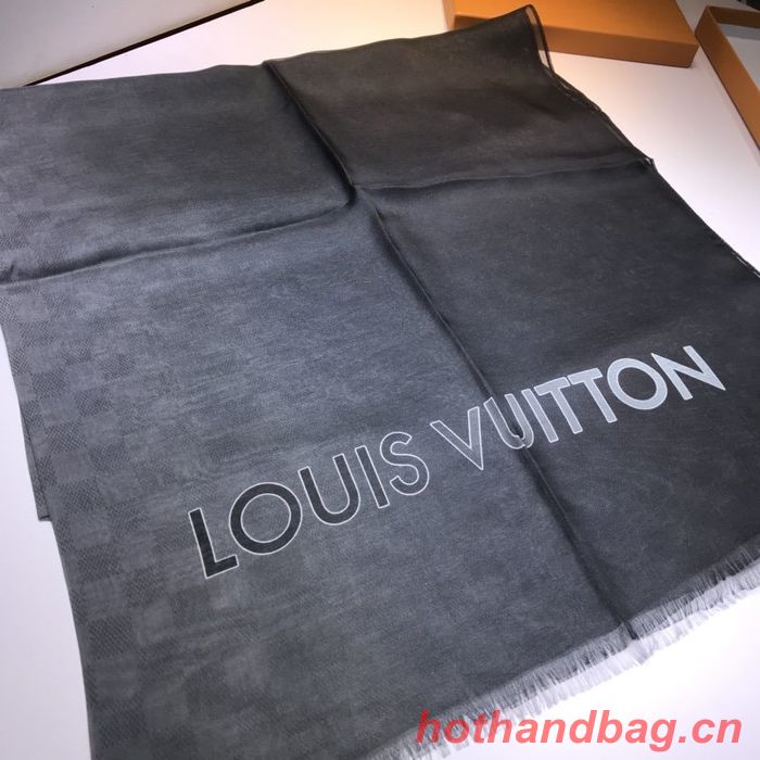 Louis Vuitton Scarf LVC00245