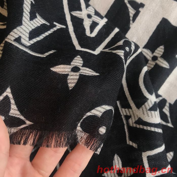 Louis Vuitton Scarf LVC00257