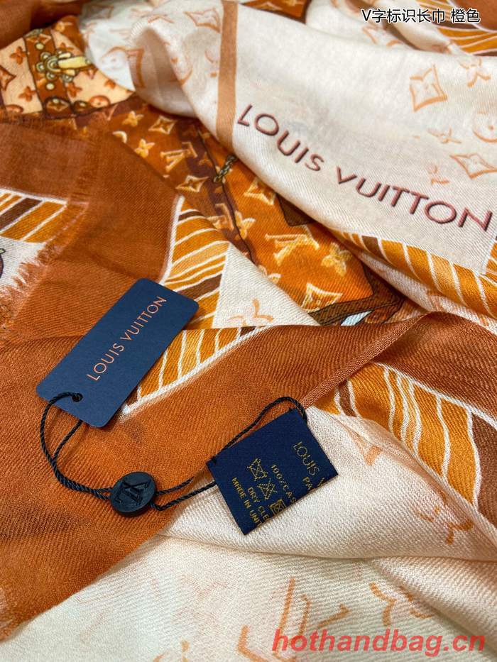 Louis Vuitton Scarf LVC00276