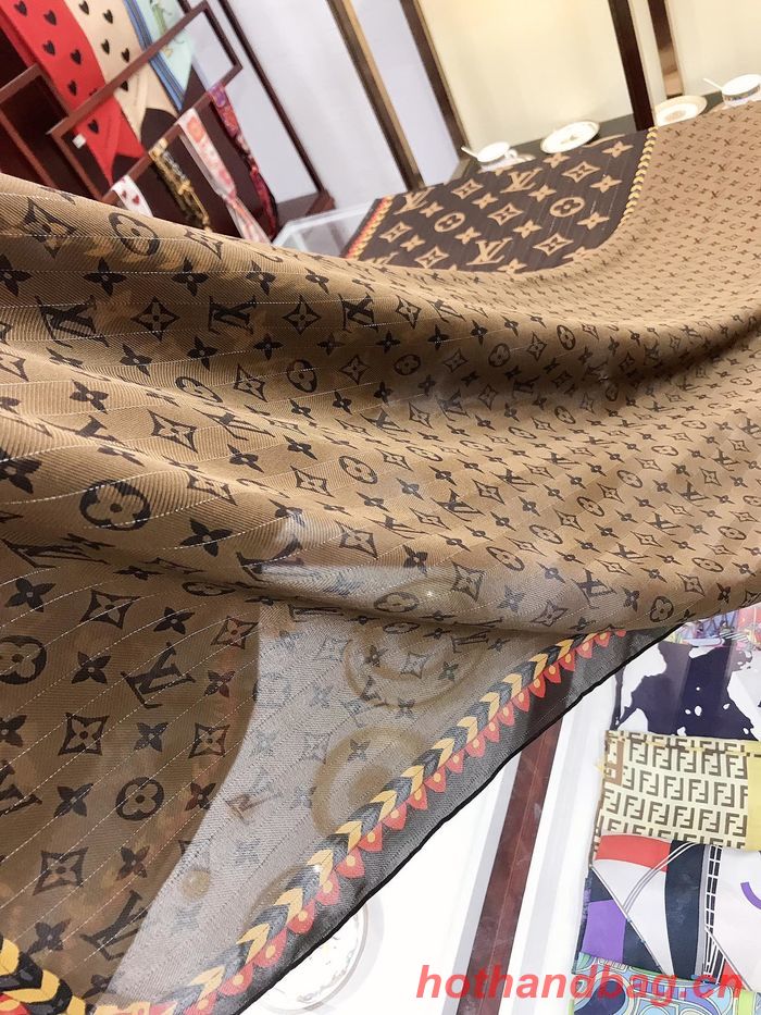 Louis Vuitton Scarf LVC00282