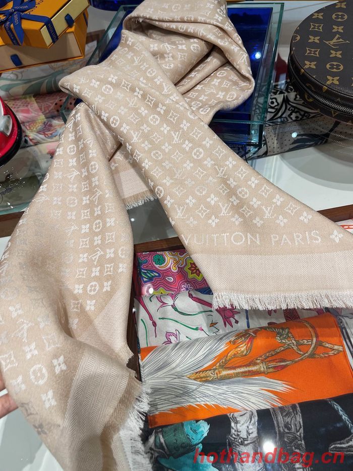 Louis Vuitton Scarf LVC00288