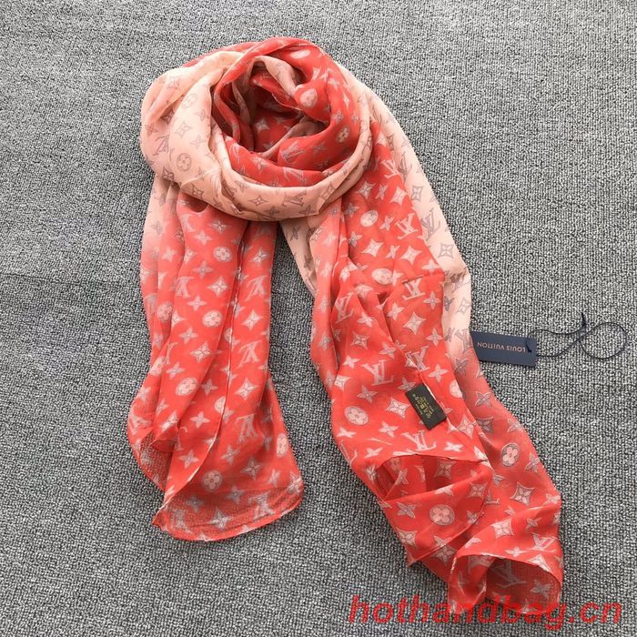 Louis Vuitton Scarf LVC00289