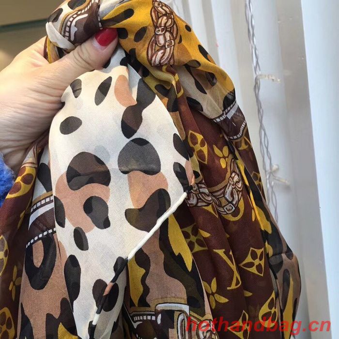 Louis Vuitton Scarf LVC00290