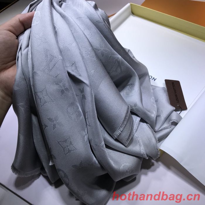 Louis Vuitton Scarf LVC00299