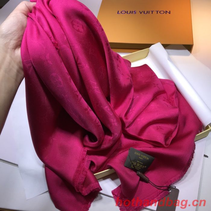 Louis Vuitton Scarf LVC00300