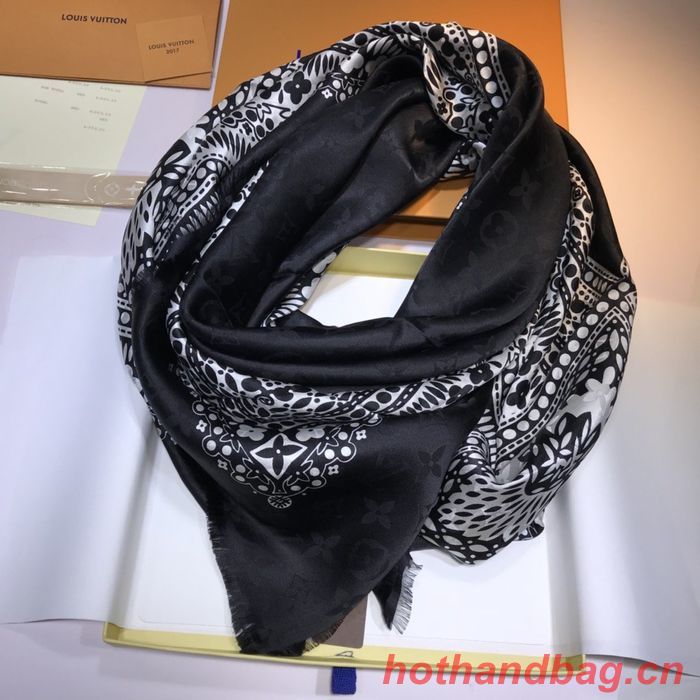 Louis Vuitton Scarf LVC00305