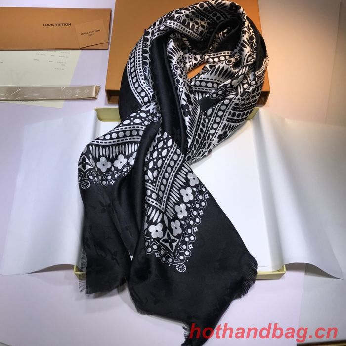 Louis Vuitton Scarf LVC00305