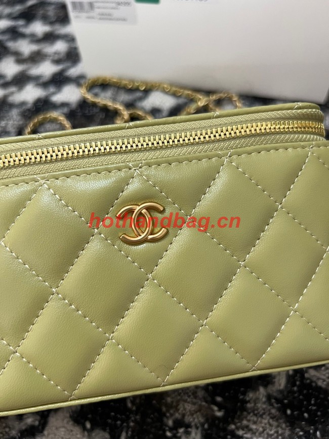 CHANEL VANITY WITH CHAIN 68105 green