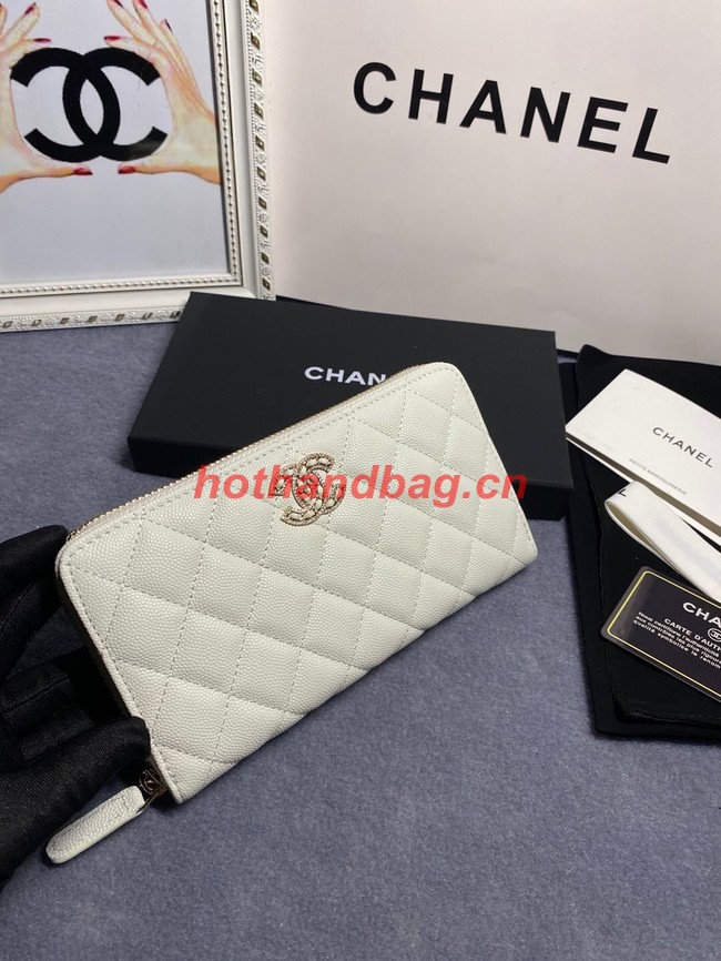 Chanel Calfskin Leather & Gold-Tone Metal AP2739 white