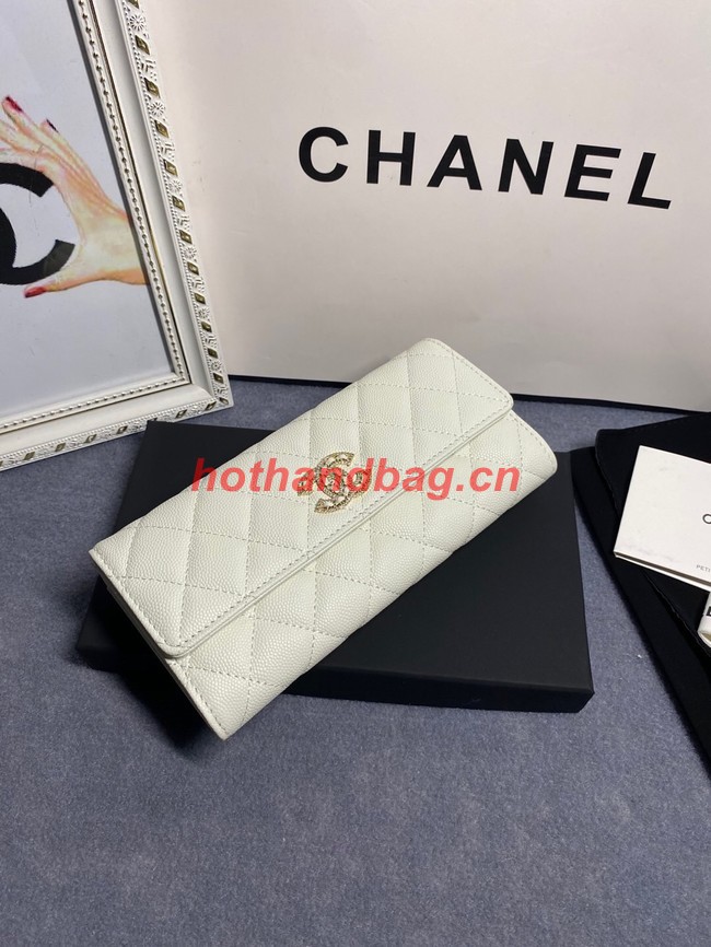 Chanel Calfskin Leather & Gold-Tone Metal AP2740 white