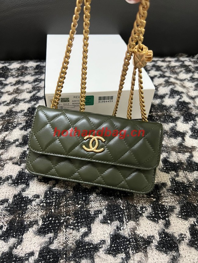 Chanel WALLET ON CHAIN Lambskin & Gold-Tone Metal 68107 green