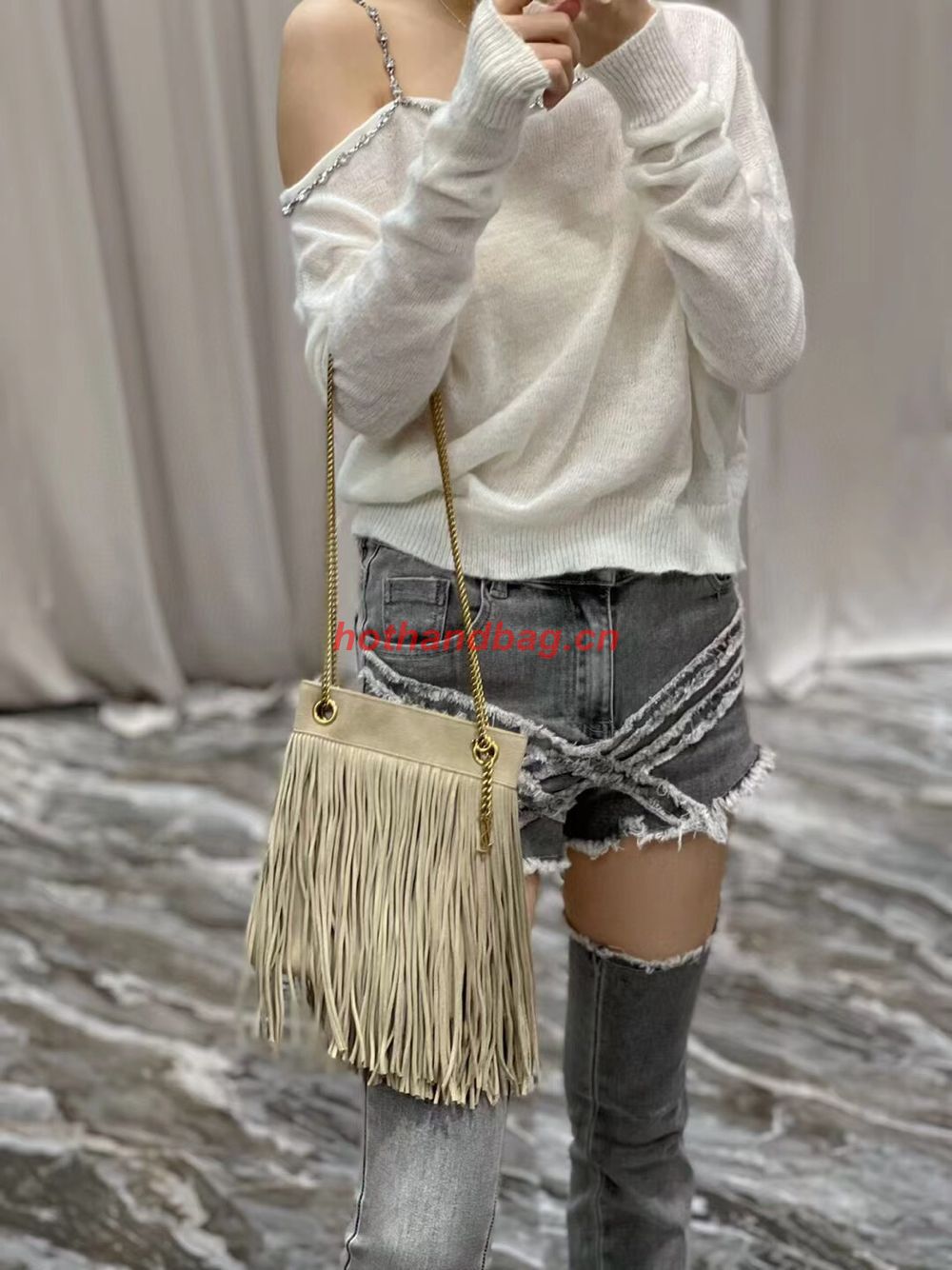 SAINT LAURENT SMALL CHAIN BAG IN LIGHT SUEDE WITH FRINGES 683378 GRAY