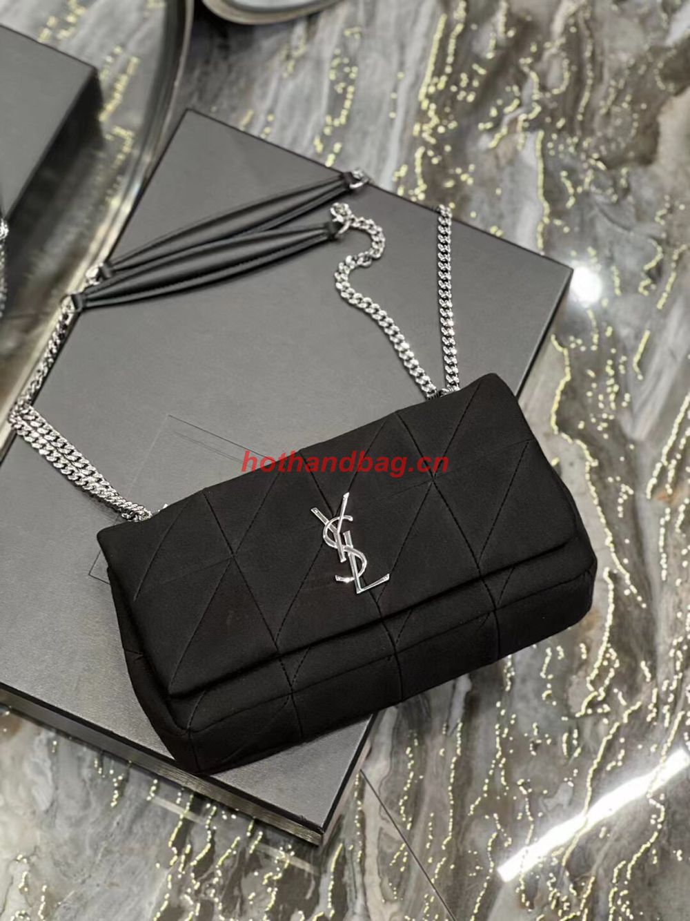 SAINT LAURENT JAMIE MEDIUM CHAIN BAG CARRE RIVE GAUCHE IN LAMBSKIN AND SUEDE 515821 black