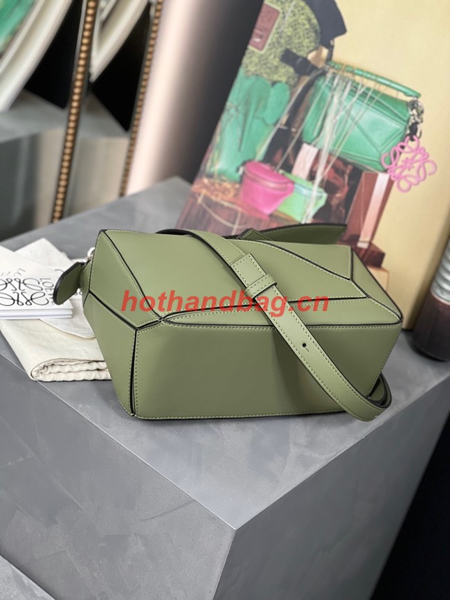 Loewe Puzzle Bag Leather 1609 blackish green