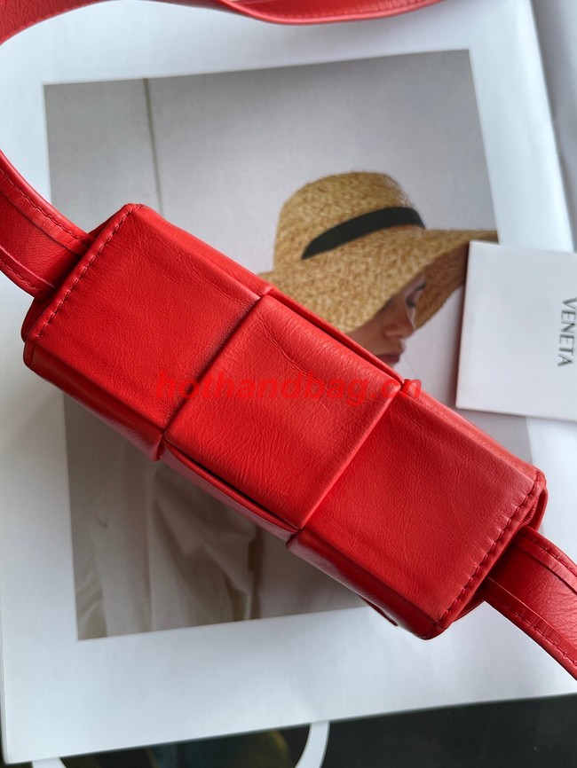 Bottega Veneta Candy Cassette A666688 red