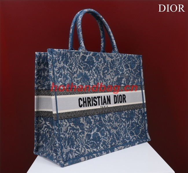 LARGE DIOR BOOK TOTE Embroidery M1297ZRU-2