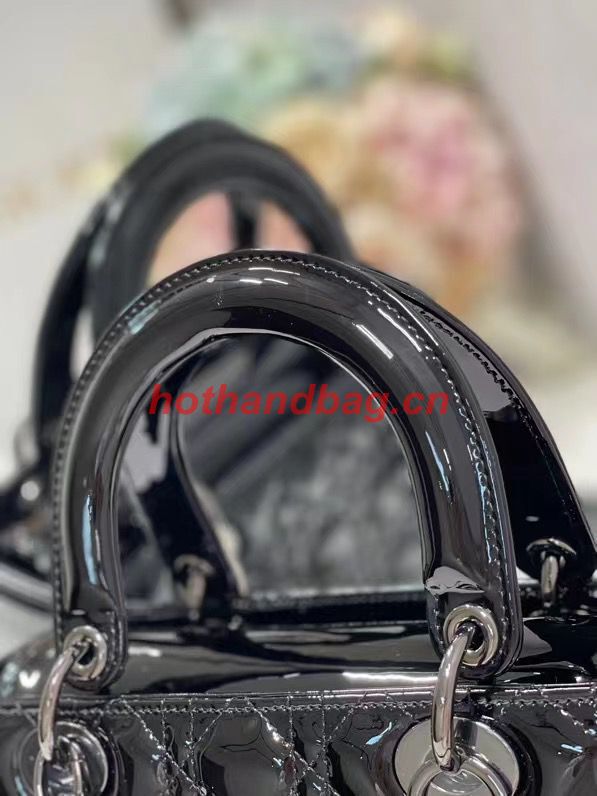 MEDIUM LADY DIOR BAG Black Patent Cannage Calfskin M0565OW Black-Tone