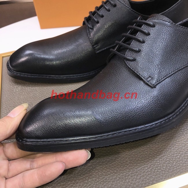 Louis Vuitton Mens leather shoes 91037