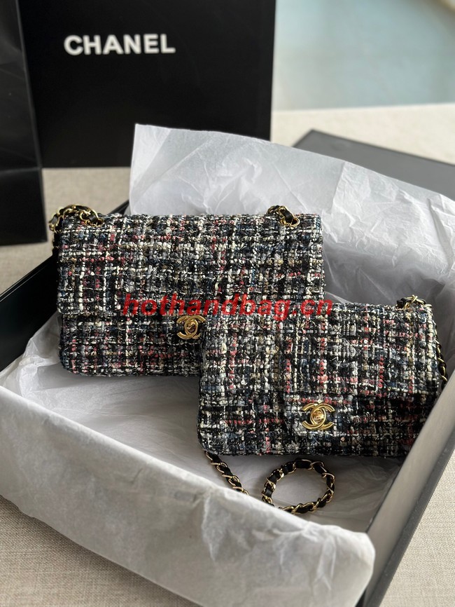 Chanel CLASSIC HANDBAG A01116-4