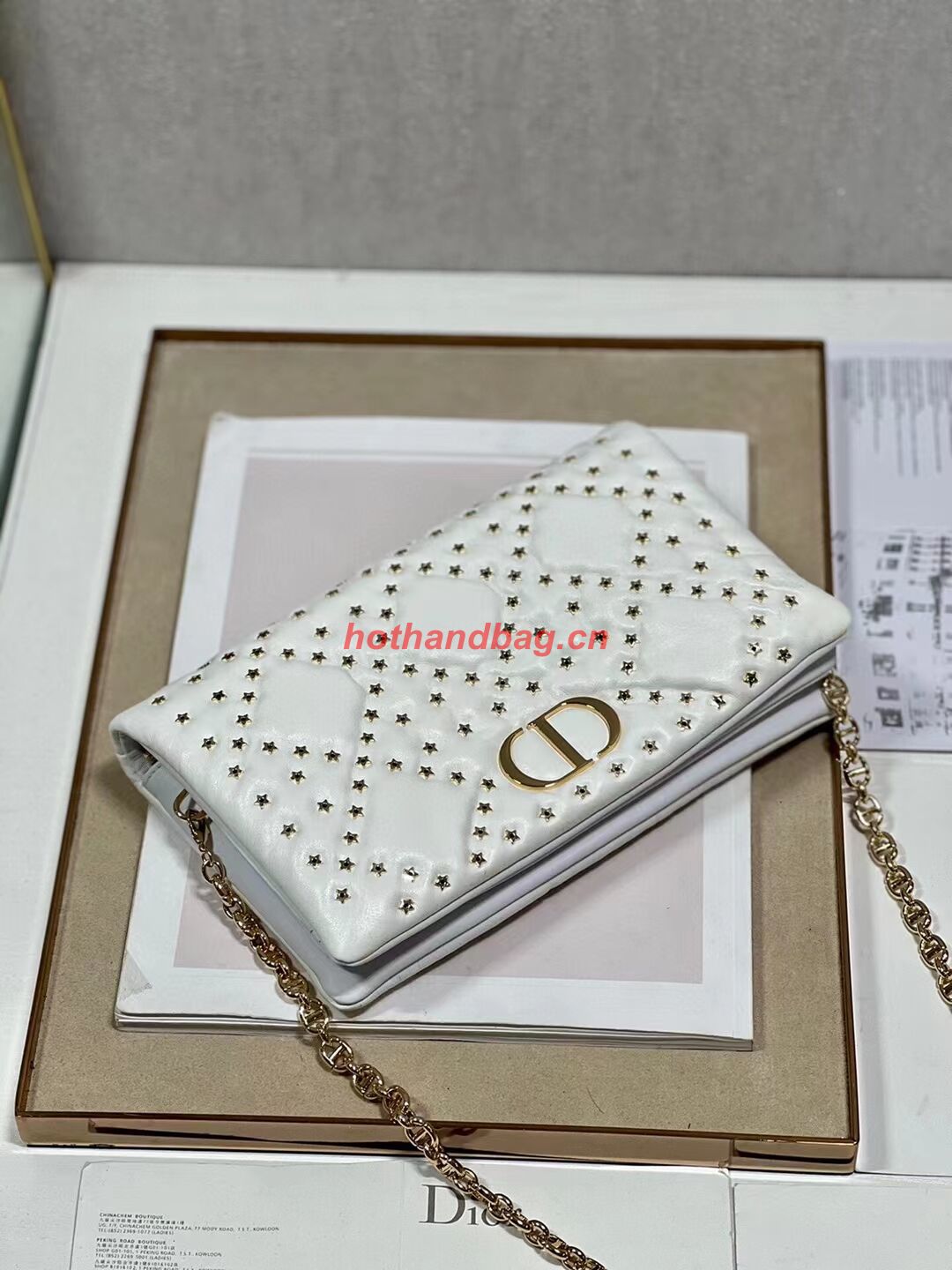 DIOR CARO MACROCANNAGE POUCH Macrocannage Calfskin with Star Motif S5135BB white