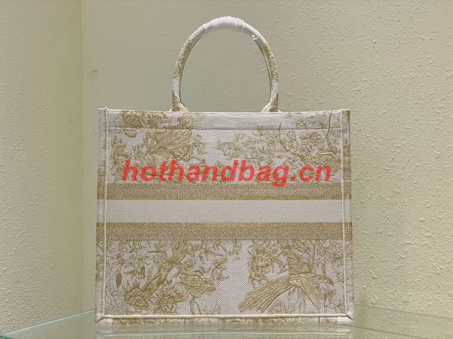 LARGE DIOR BOOK TOTE Dior Jardin d Hiver Embroidery with Gold-Tone Metallic Thread M1286