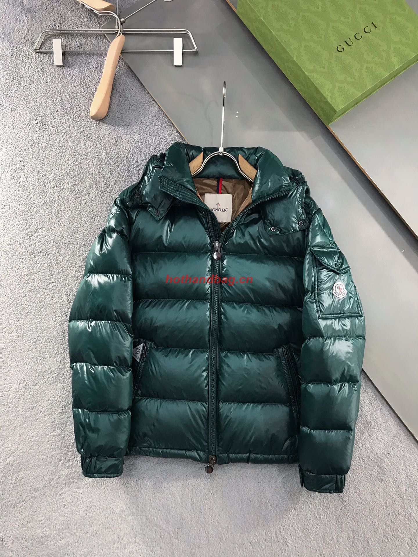 Moncler Couple Top Quality Down Coat MC302730 Green