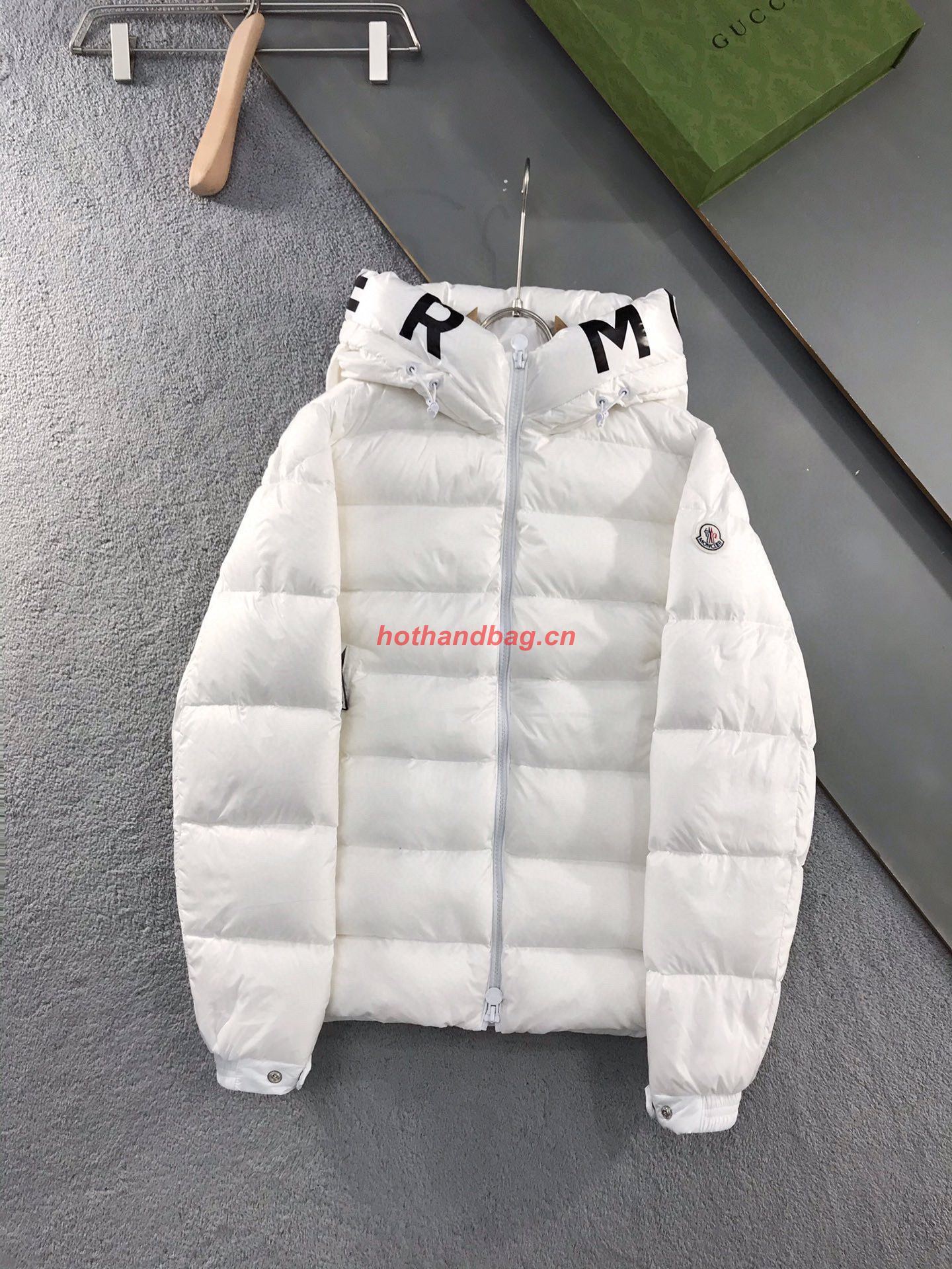 Moncler Couple Top Quality Down Coat MC302731 White