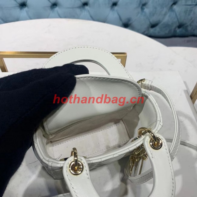 MICRO LADY DIOR BAG Scarlet Cannage Lambskin S0856O white&gold