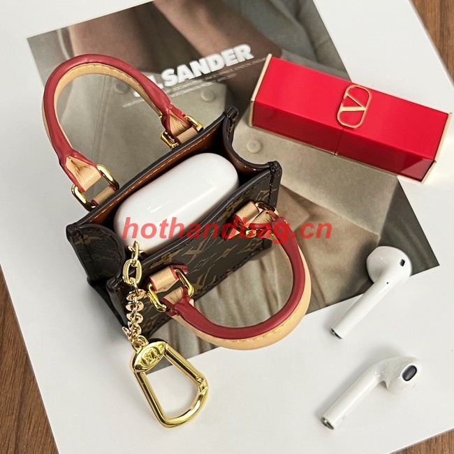 Louis Vuitton Pendants CE9378