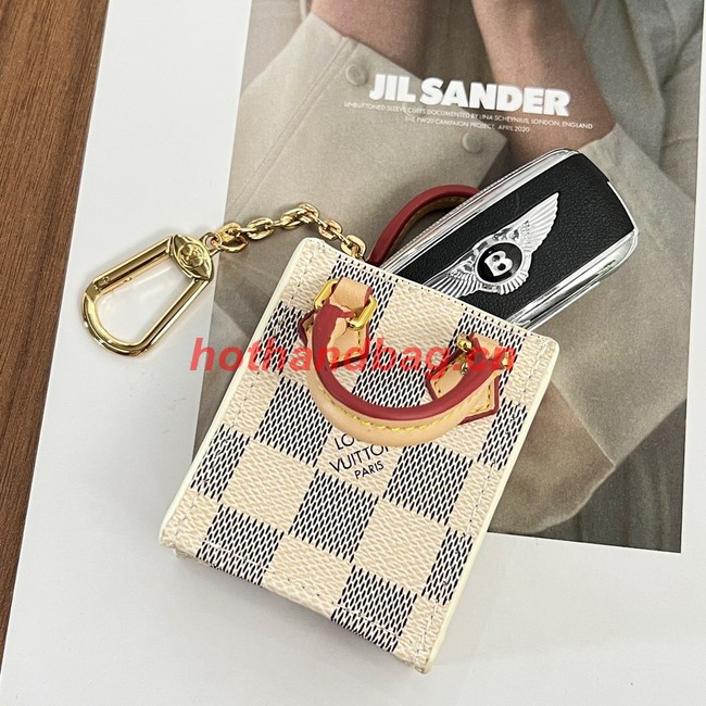 Louis Vuitton Pendants CE9379