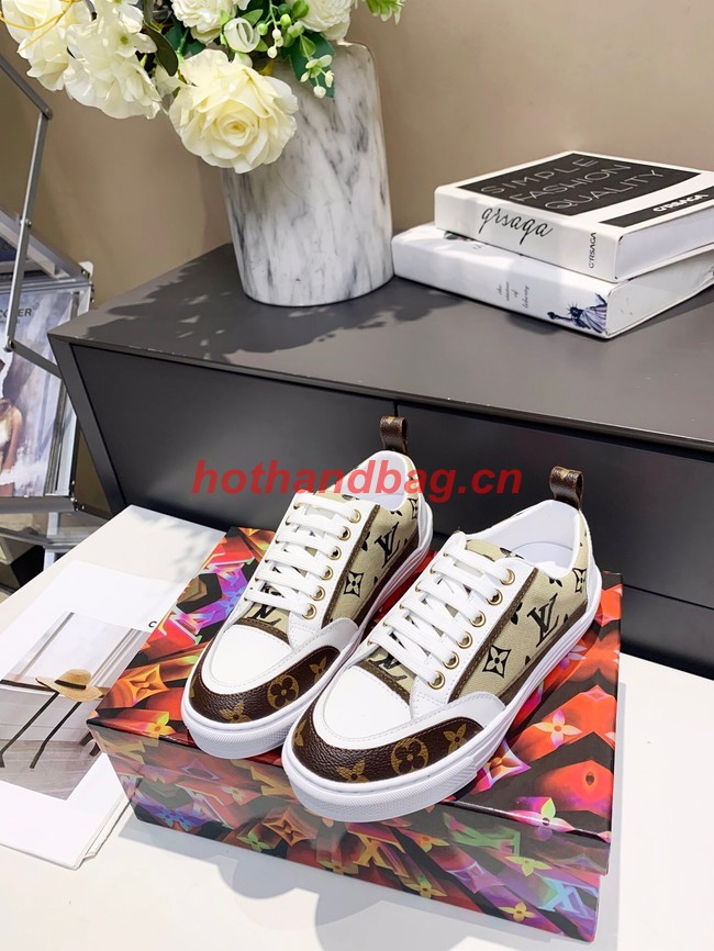 Louis Vuitton sneaker 21009-2