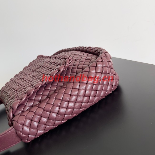 Bottega Veneta Small padded intreccio leather shoulder bag 709418 Bordeaux