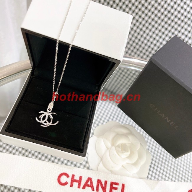 Chanel Necklace CE10112