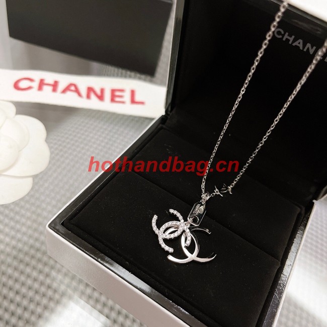 Chanel Necklace CE10112