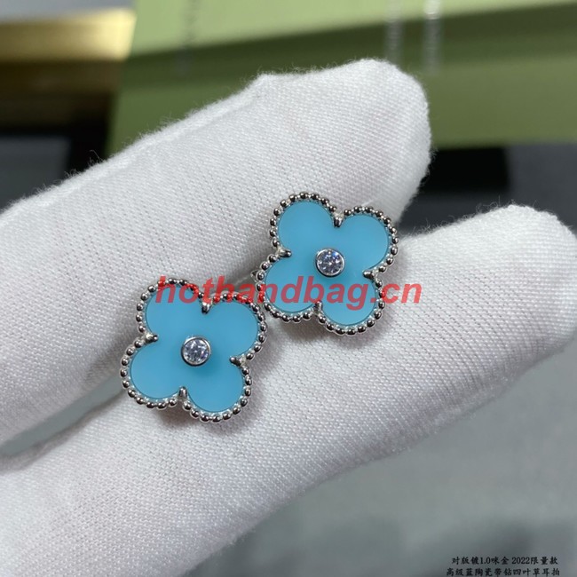 Van Cleef & Arpels Earrings CE10392