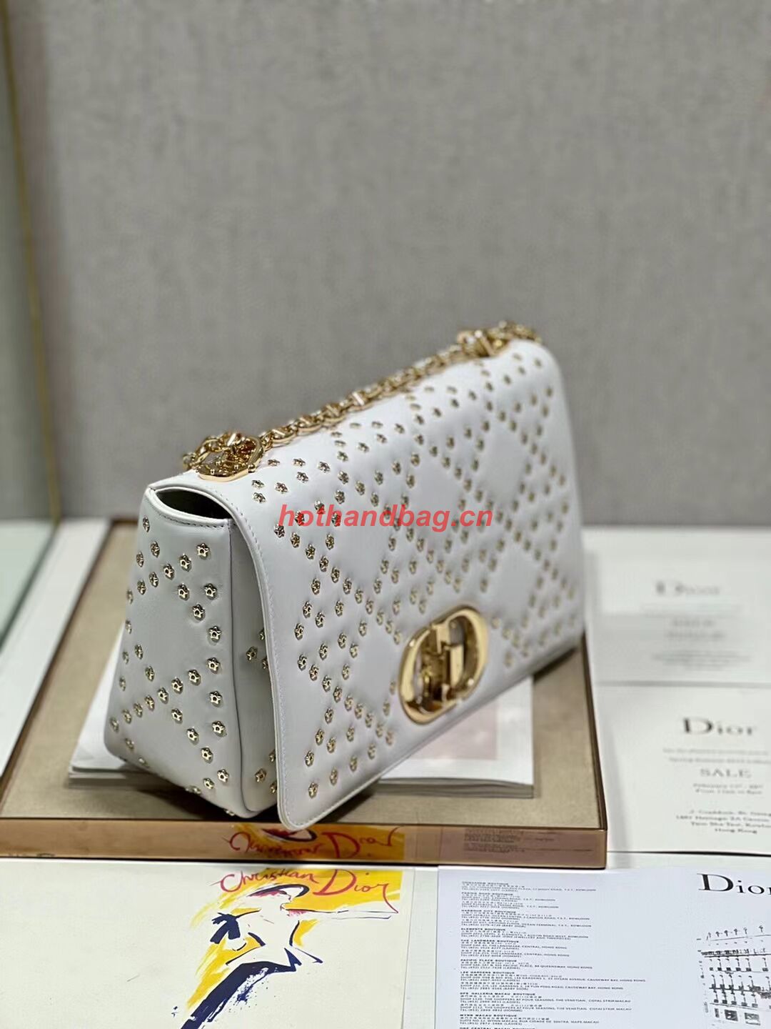 DIOR CARO MACROCANNAGE POUCH Macrocannage Calfskin with Star Motif C3136 white&gold