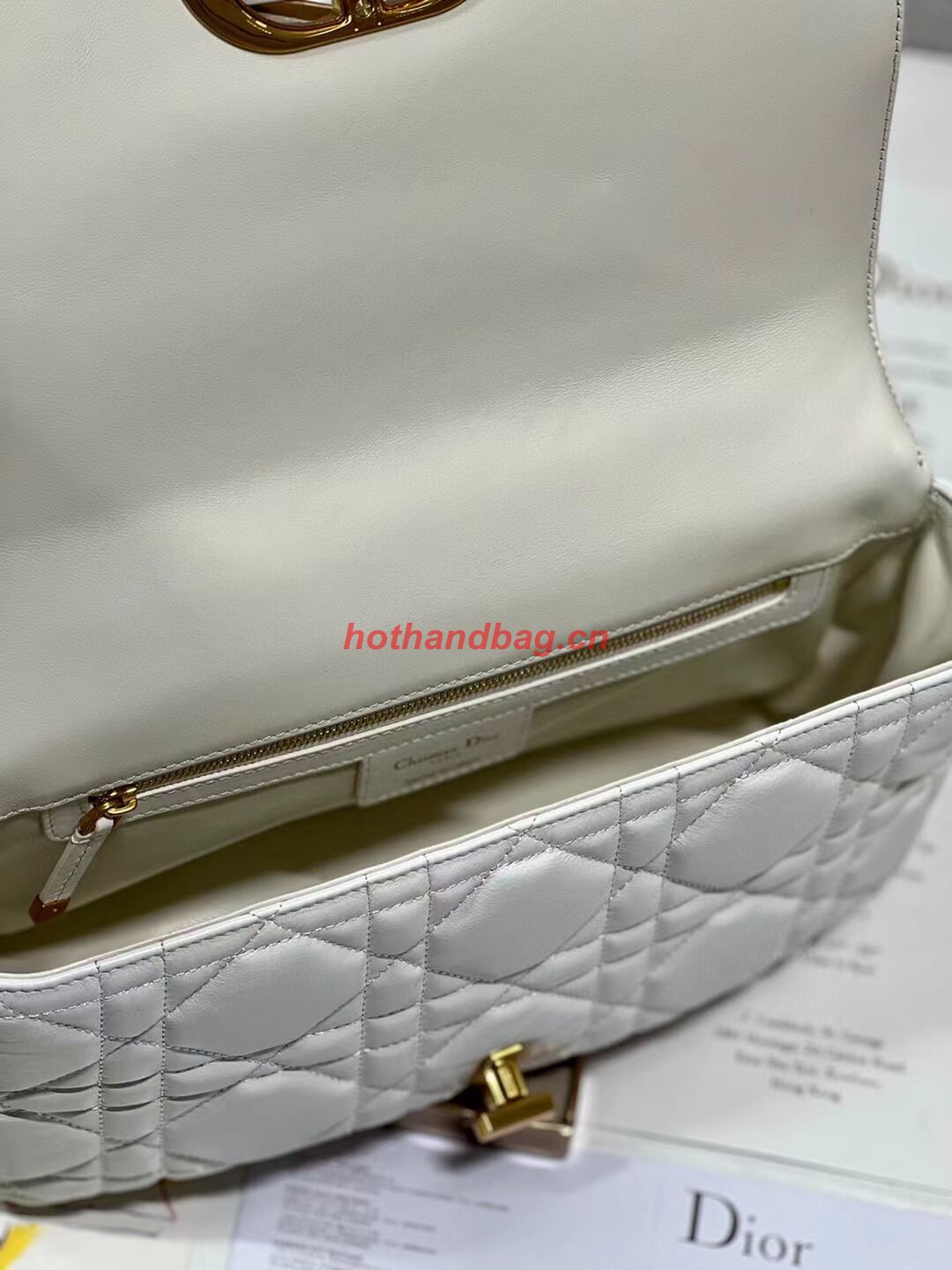 LARGE DIOR CARO BAG Supple Cannage Calfskin C3155 white&gold