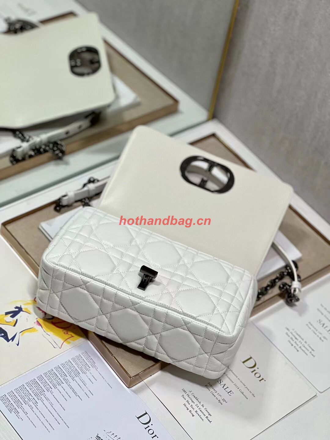 MEDIUM DIOR CARO BAG Supple Cannage Calfskin M9242U white&black