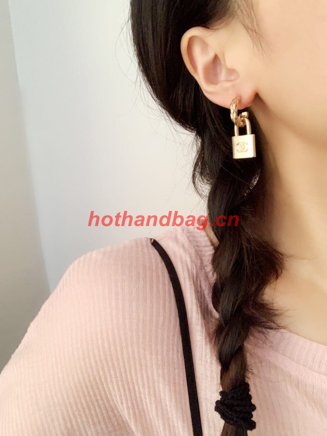 Chanel Earrings CE10802