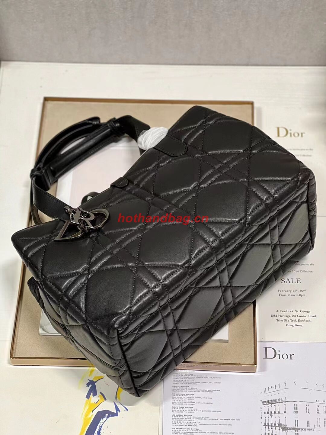 LADY DIOR TOP HANDLE MEDIUM BAG Latte Cannage Lambskin C0089 BLACK&BLACK