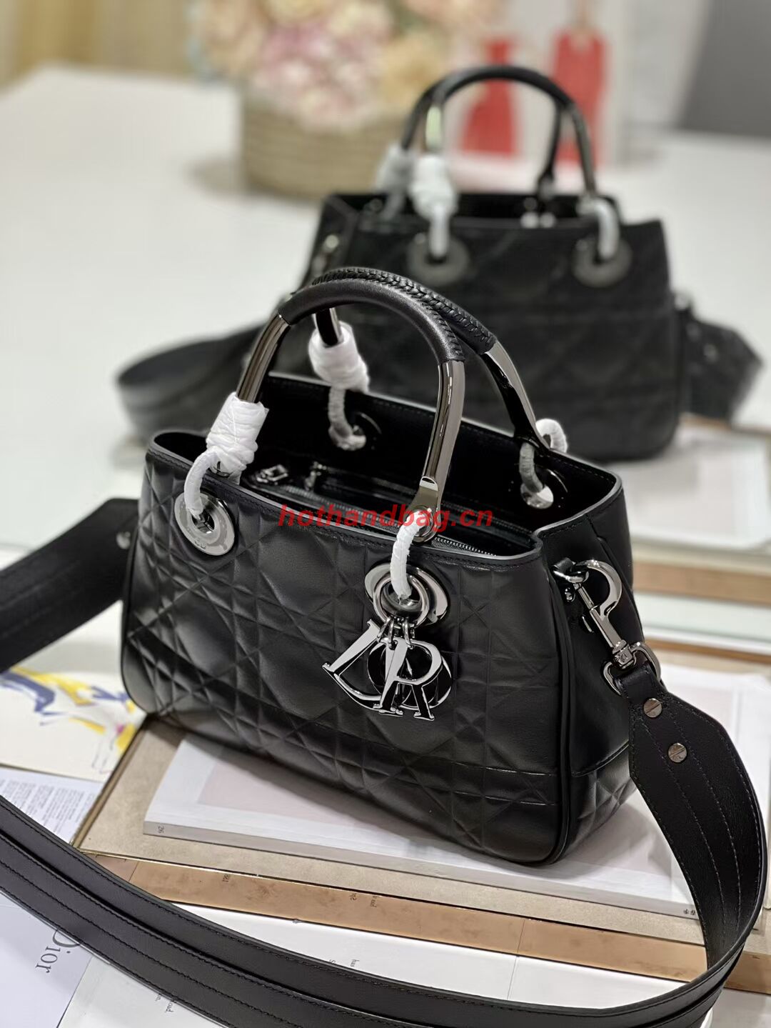 LADY DIOR TOP HANDLE MEDIUM BAG Cannage Lambskin C9227 BLACK&BLACK